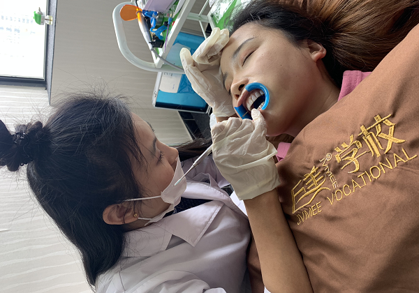 学美牙真的要学6D美牙课程吗