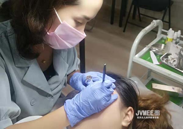 学纹绣膏火高的好仍是都一样