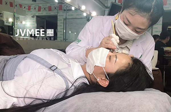 皮肤不好能学纹绣吗
