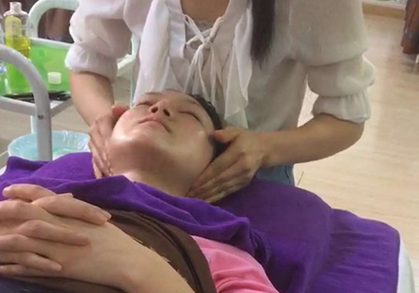 老手若何学美容手艺