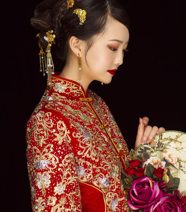 学化装新娘好赚吗