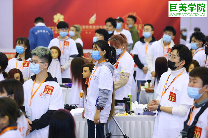 全职妈妈学美发有甚么益处