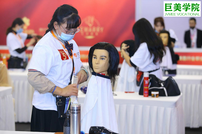雅安市美发培训黉舍哪一个好保举