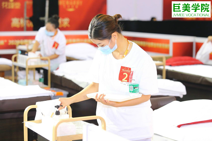 工场小妹转行作美容师怎样样