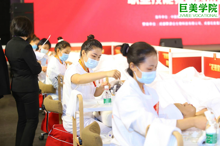 西宁美容培训黉舍在那里
