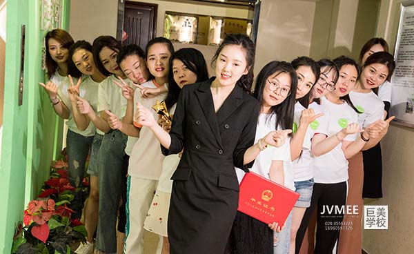 重庆万州区美发培训黉舍哪家好
