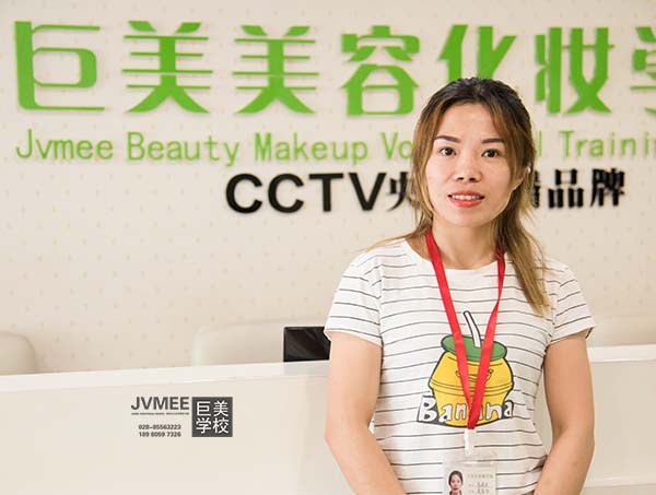重庆美甲培训黉舍哪家好