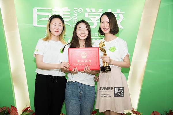 乐山美发培训怎样样