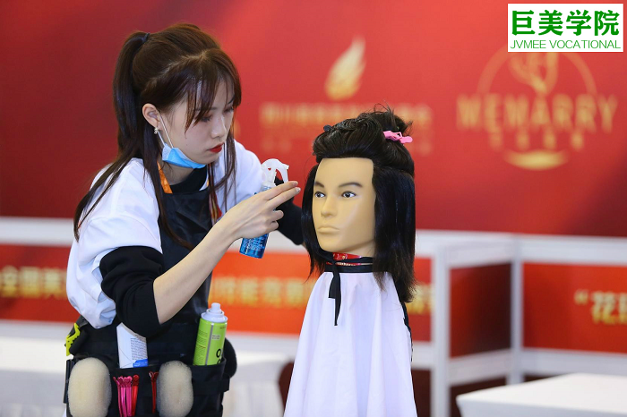 简阳美发培训黉舍在那里