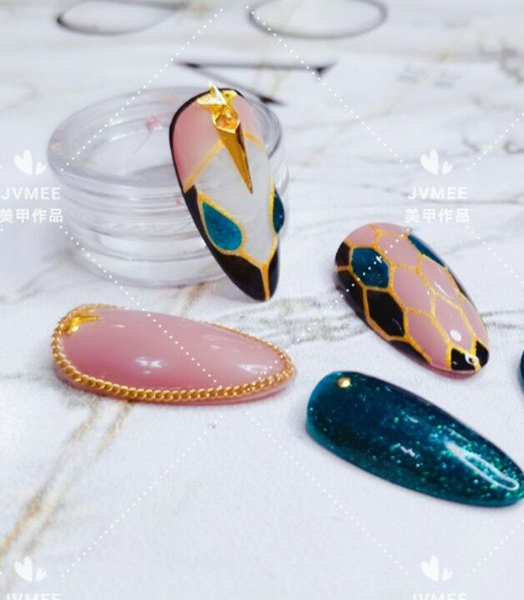 宝格丽美甲作品