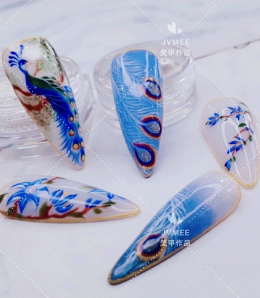 国风彩绘 孔雀甲作品