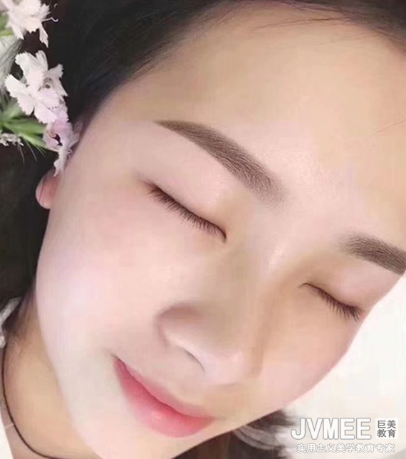张雯 都江堰开店——沛琳·美妆
