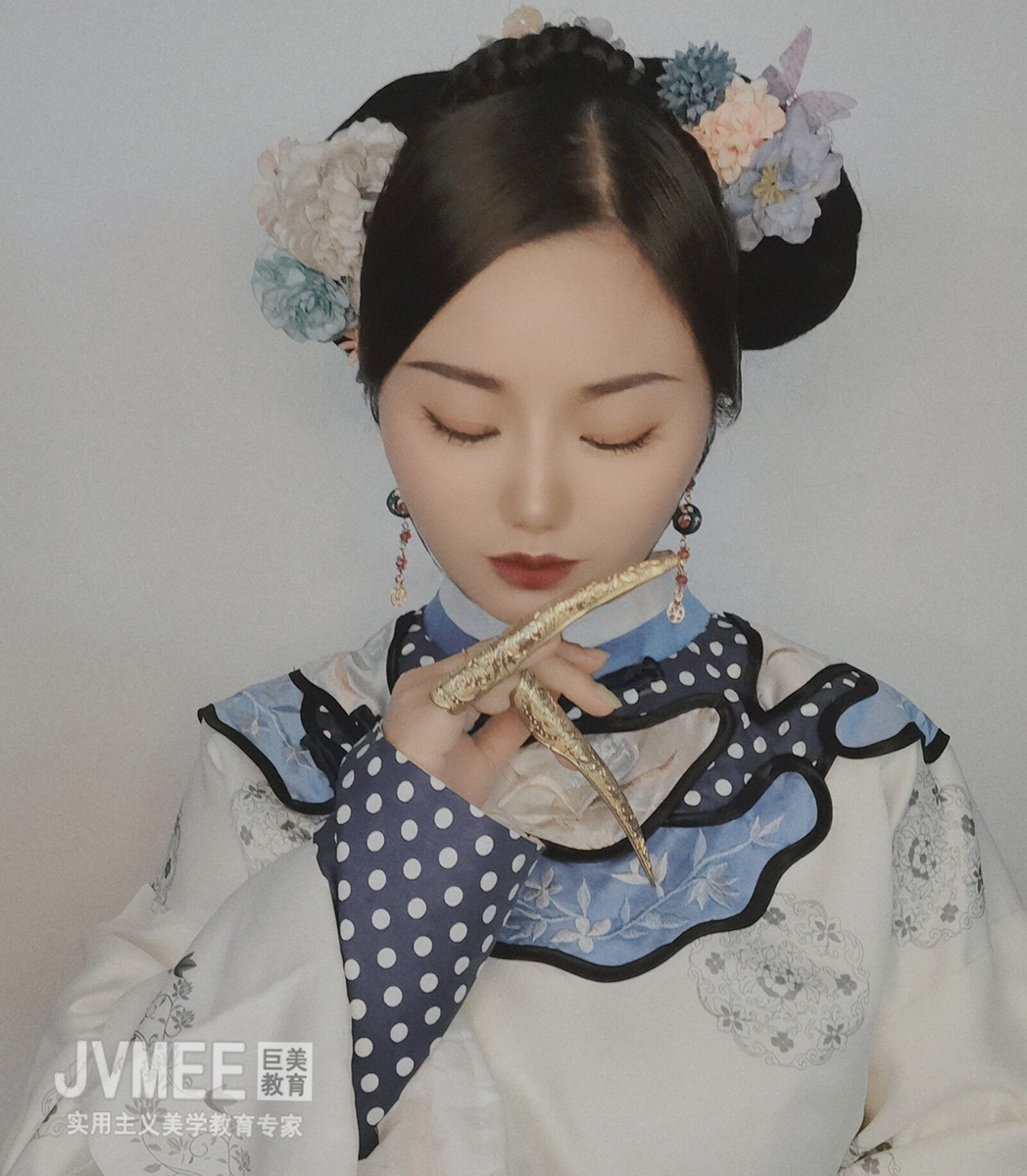 清代格格妆作品