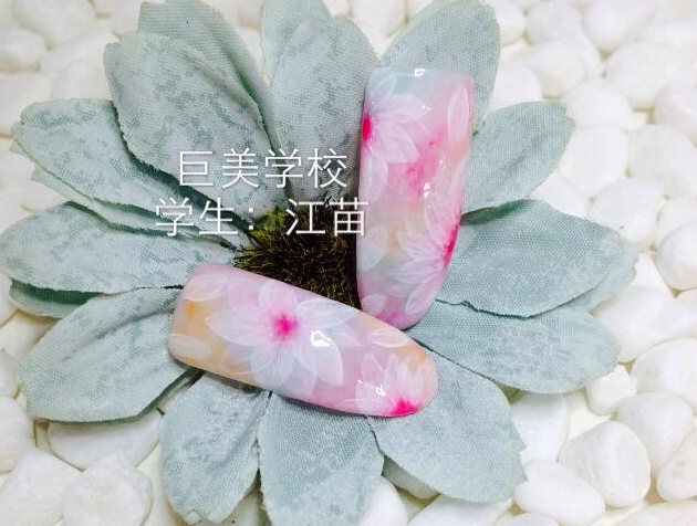 初中毕业学美甲怎样样(初中毕业怎样学美甲能学会)