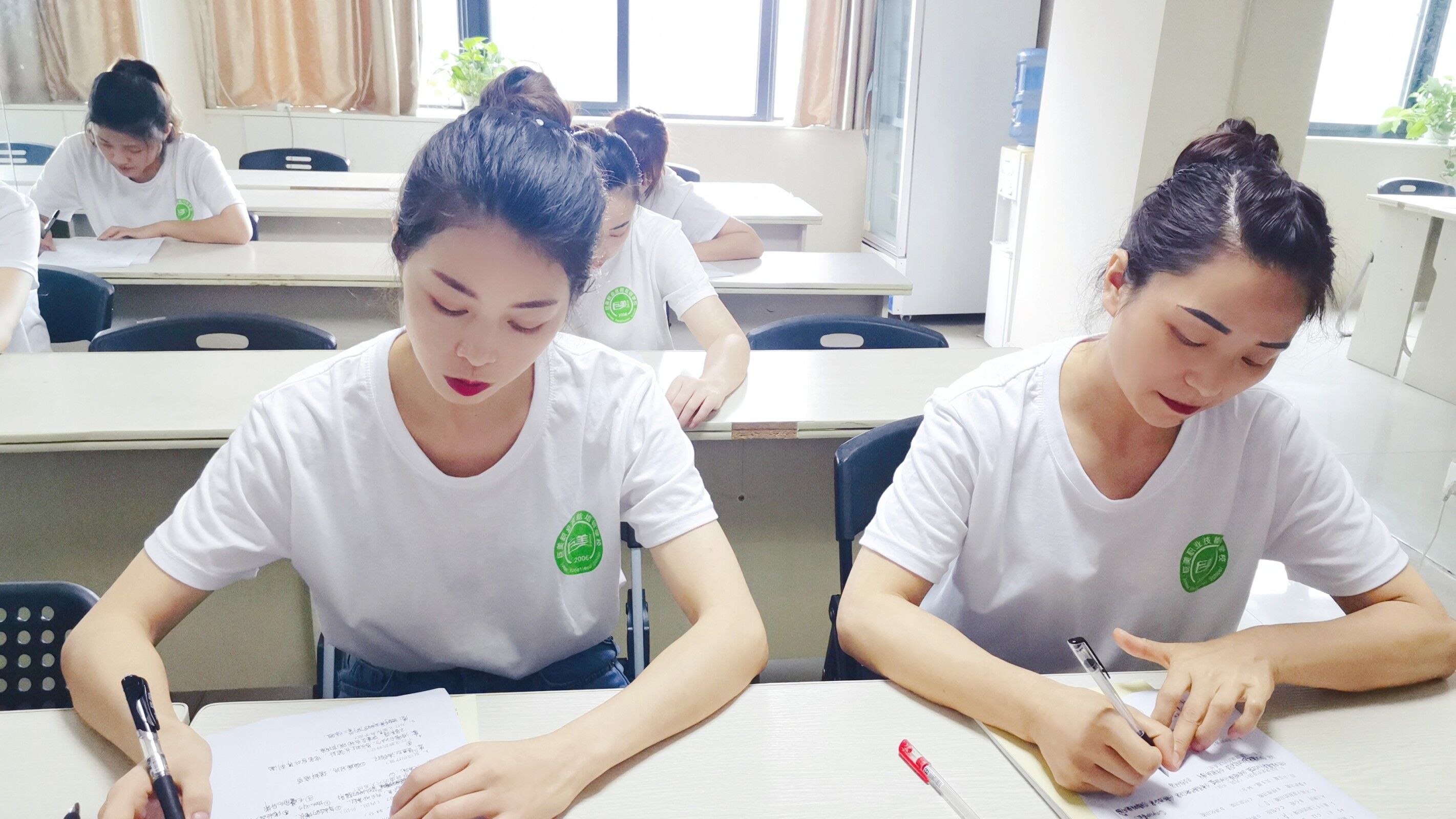 广元美发培训在那里(广元那里能够或许学美发)