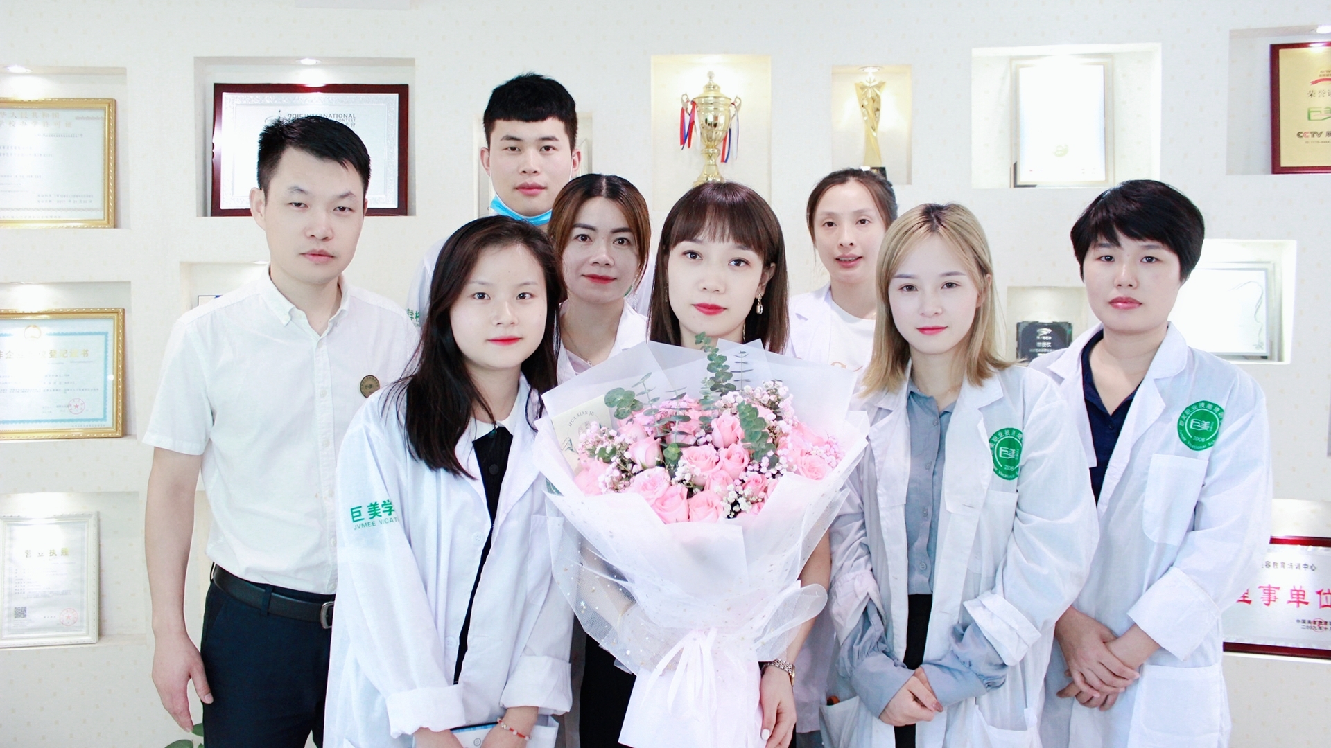 宜宾纹绣培训的黉舍在那里