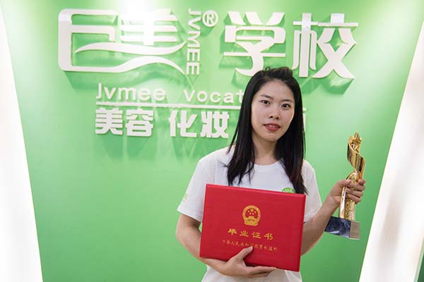 美发师学习学些甚么