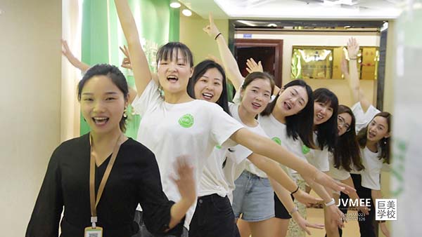 零根本学若何能学好化装