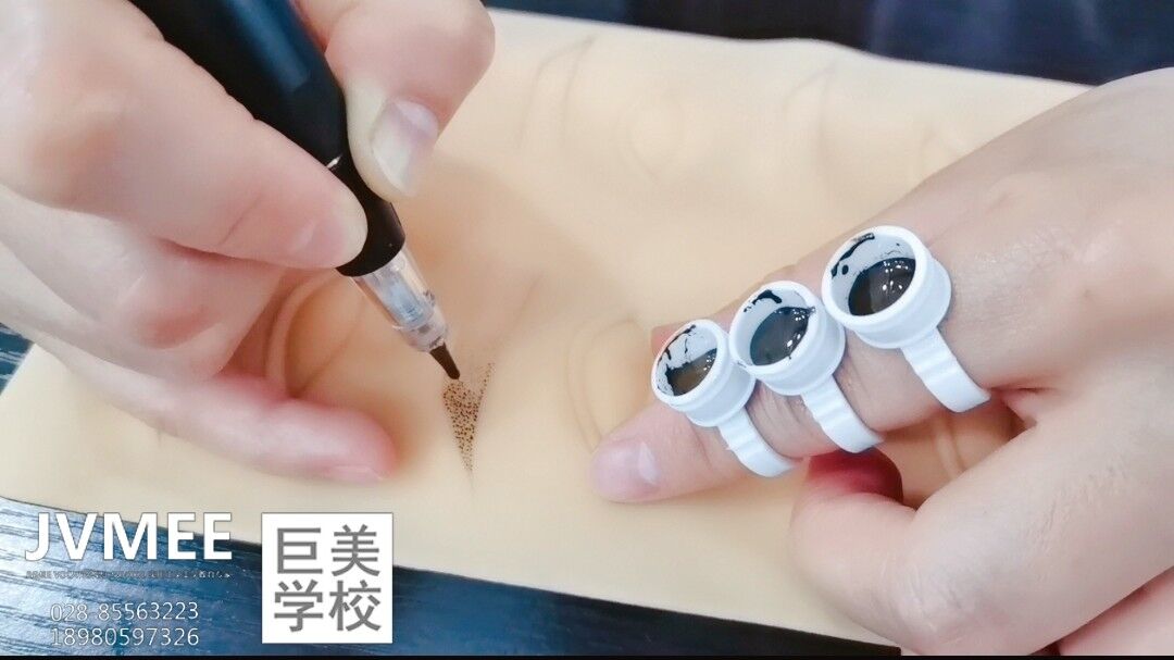 2022年零根本学纹绣的膏火是几多