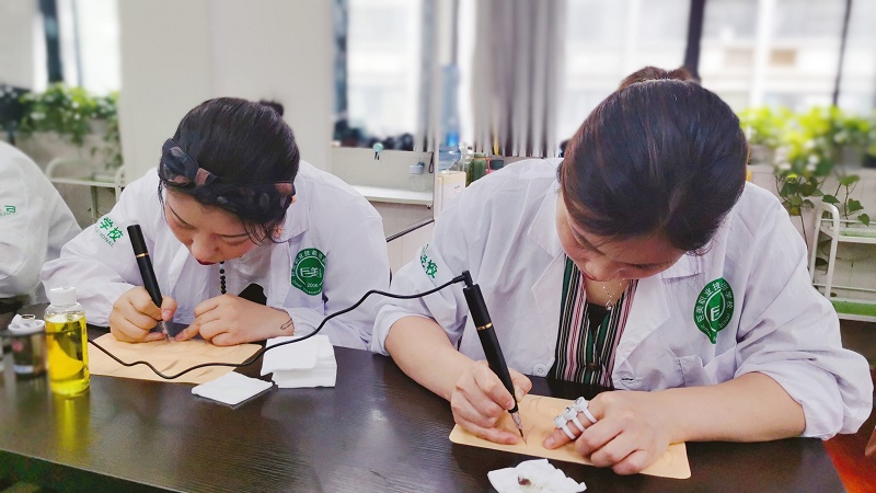 老手小白若何学纹绣