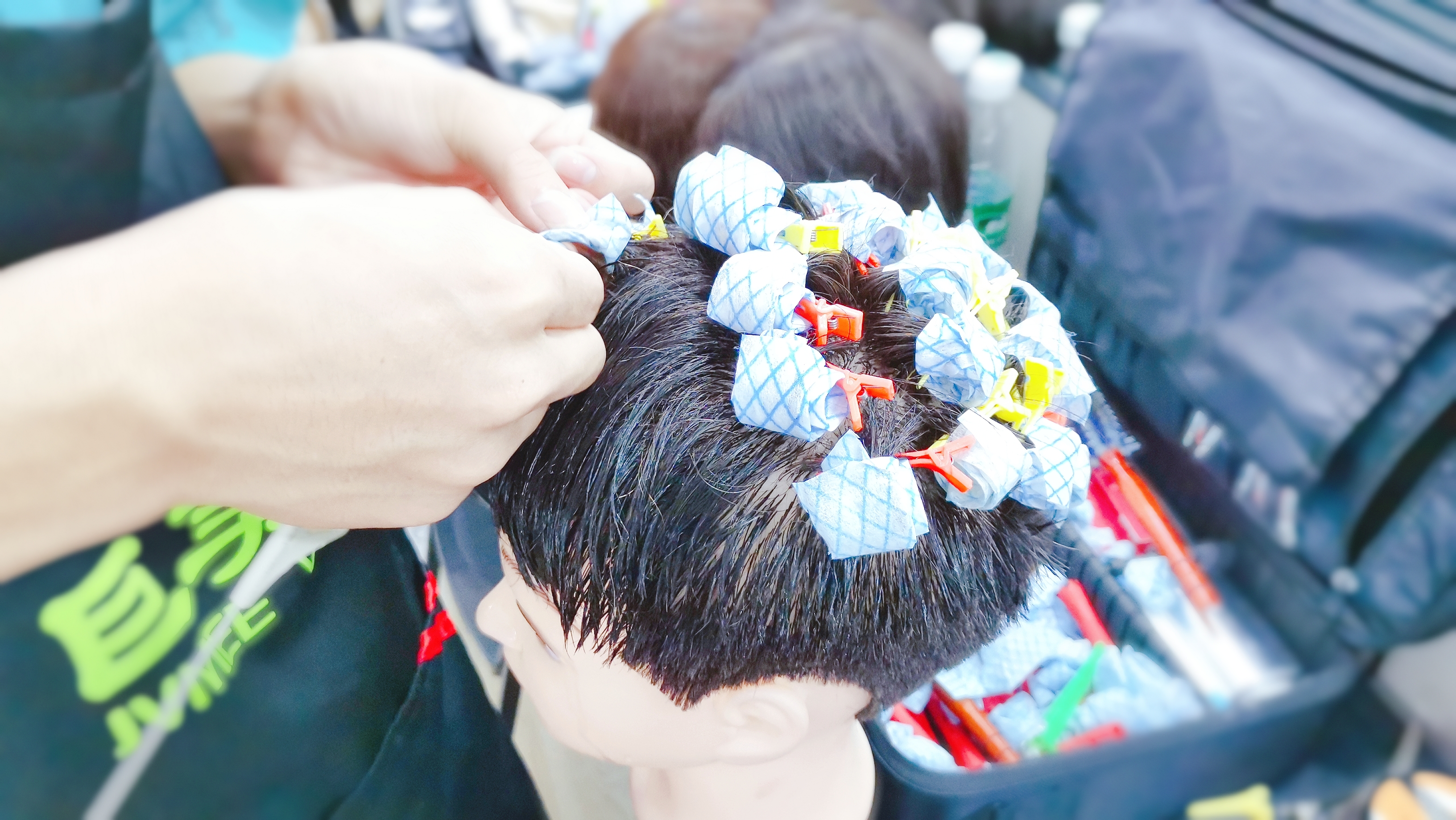 零根本学美发好不好失业