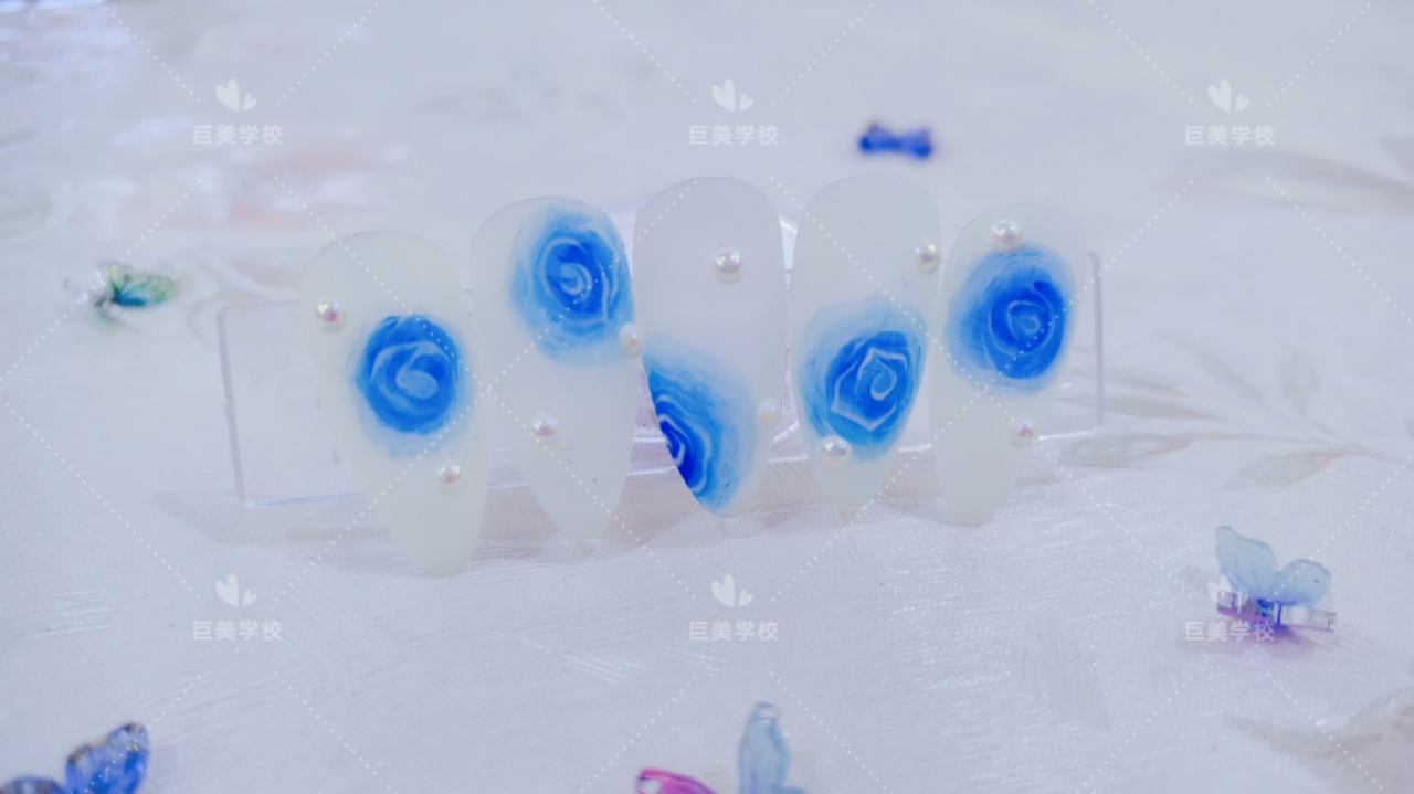 在成都学美甲多久能学会