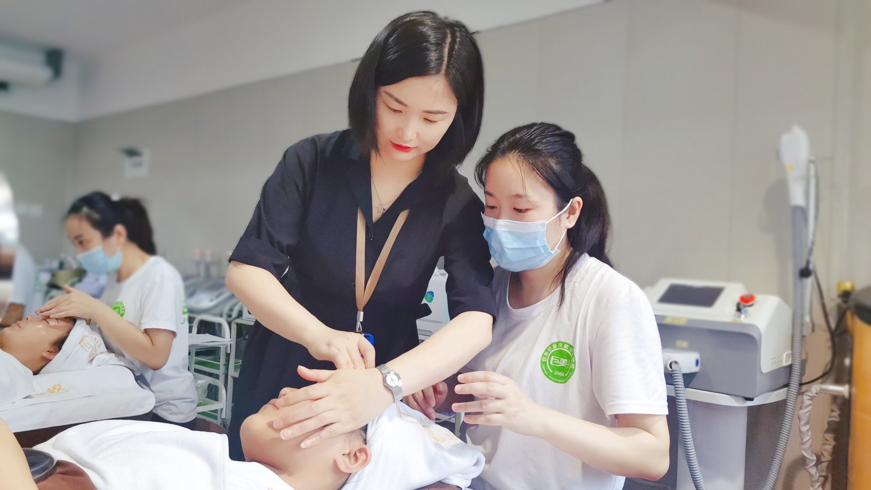 零根本在成都若何学美容
