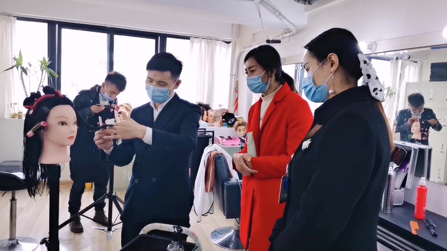 成都美发培训黉舍哪一个好