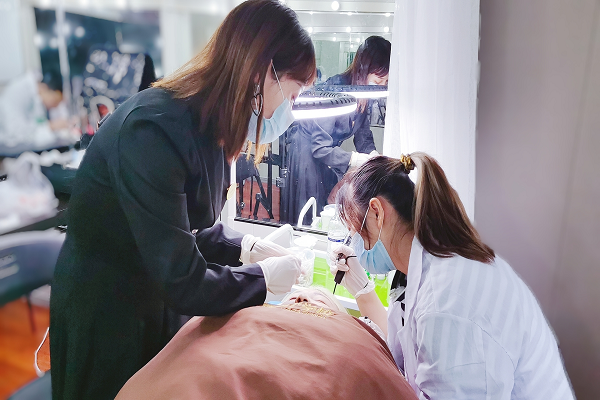 学纹绣好找任务吗