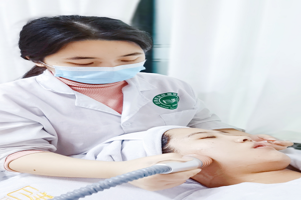 10年美容师教你拓客！美容师拓客话术