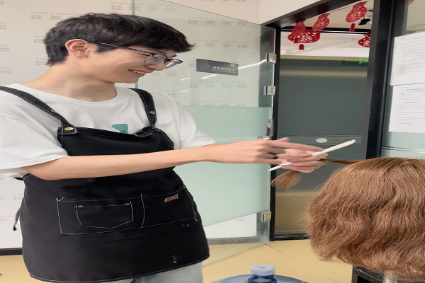 美发学甚么课程好