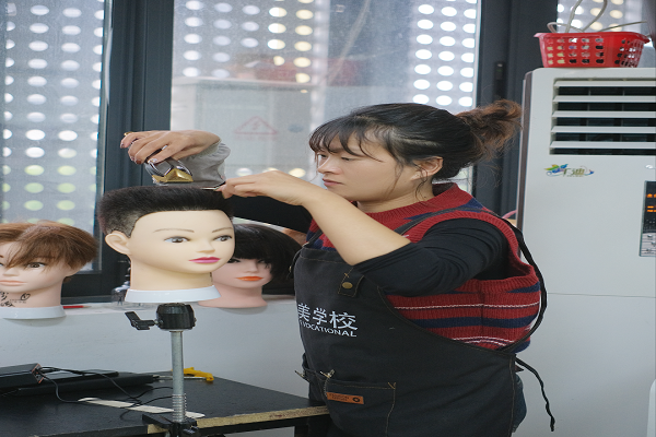 零根本学美发要几多钱